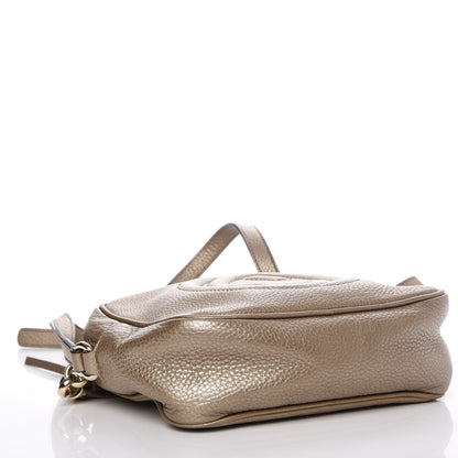 Gucci Metallic Pebbled Calfskin Small Soho Disco Bag Golden Beige 4 of 15