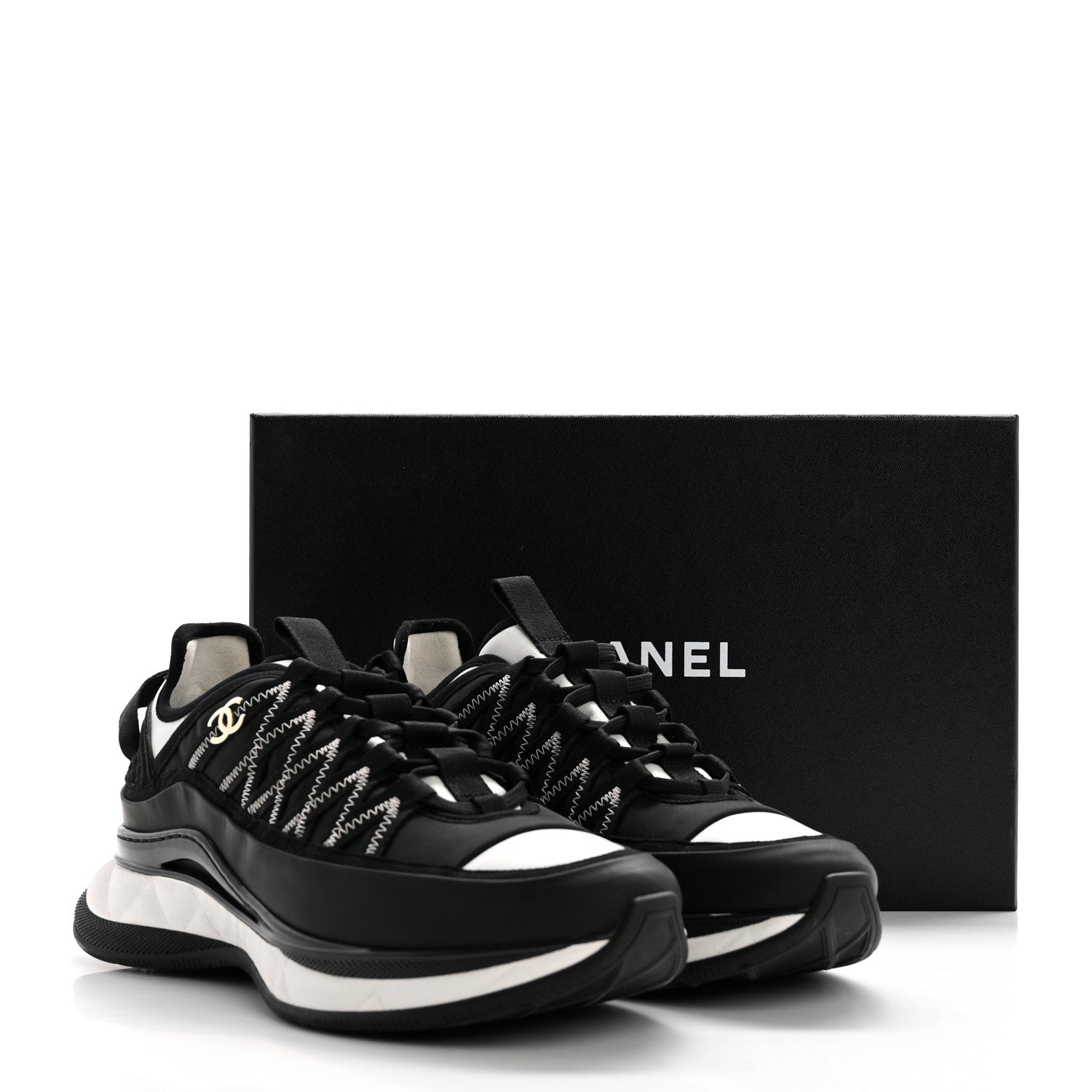 Chanel Mixed Fibers Suede Calfskin CC Sneakers 40 White Black 13 of 13