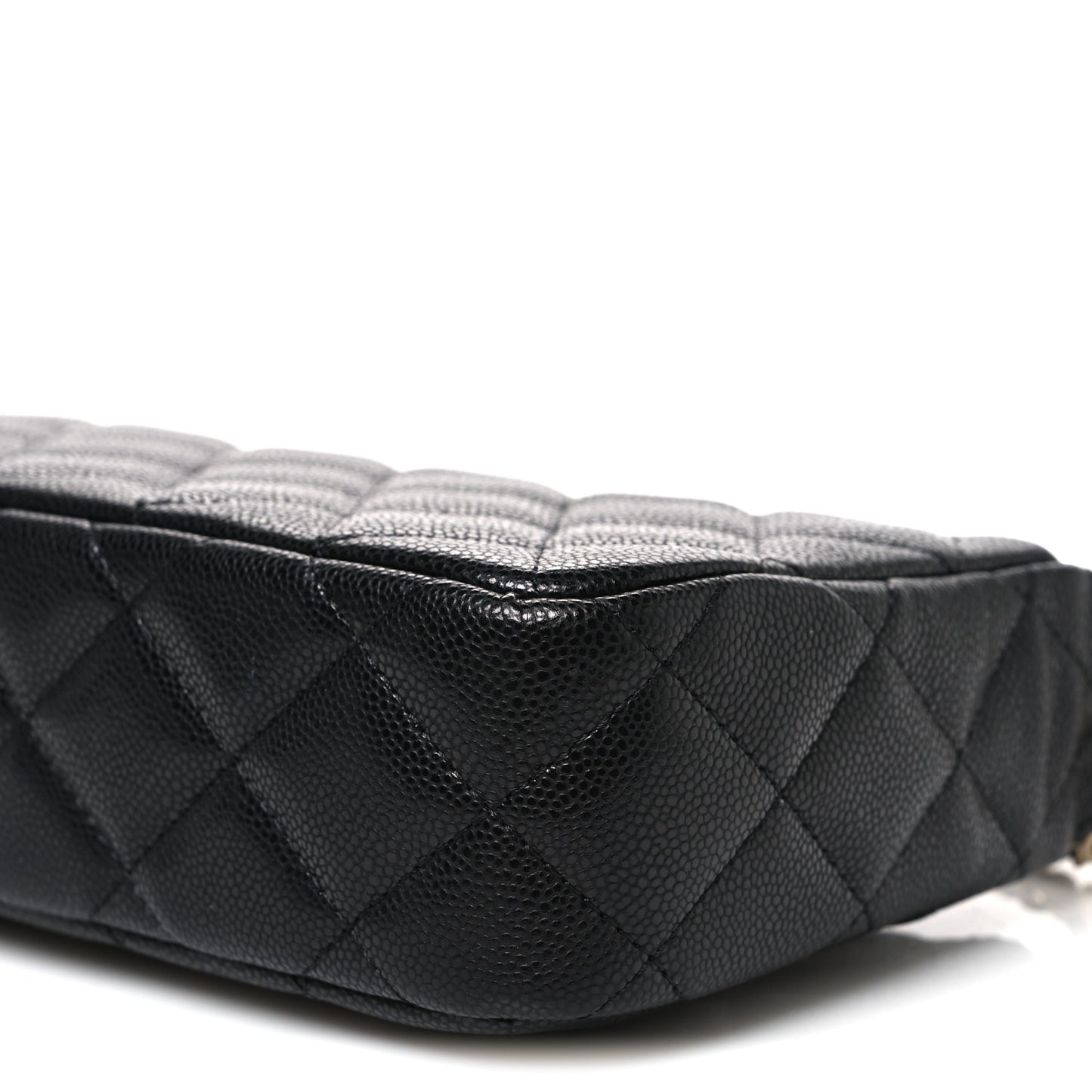 Caviar Quilted Purse With Chain Black
