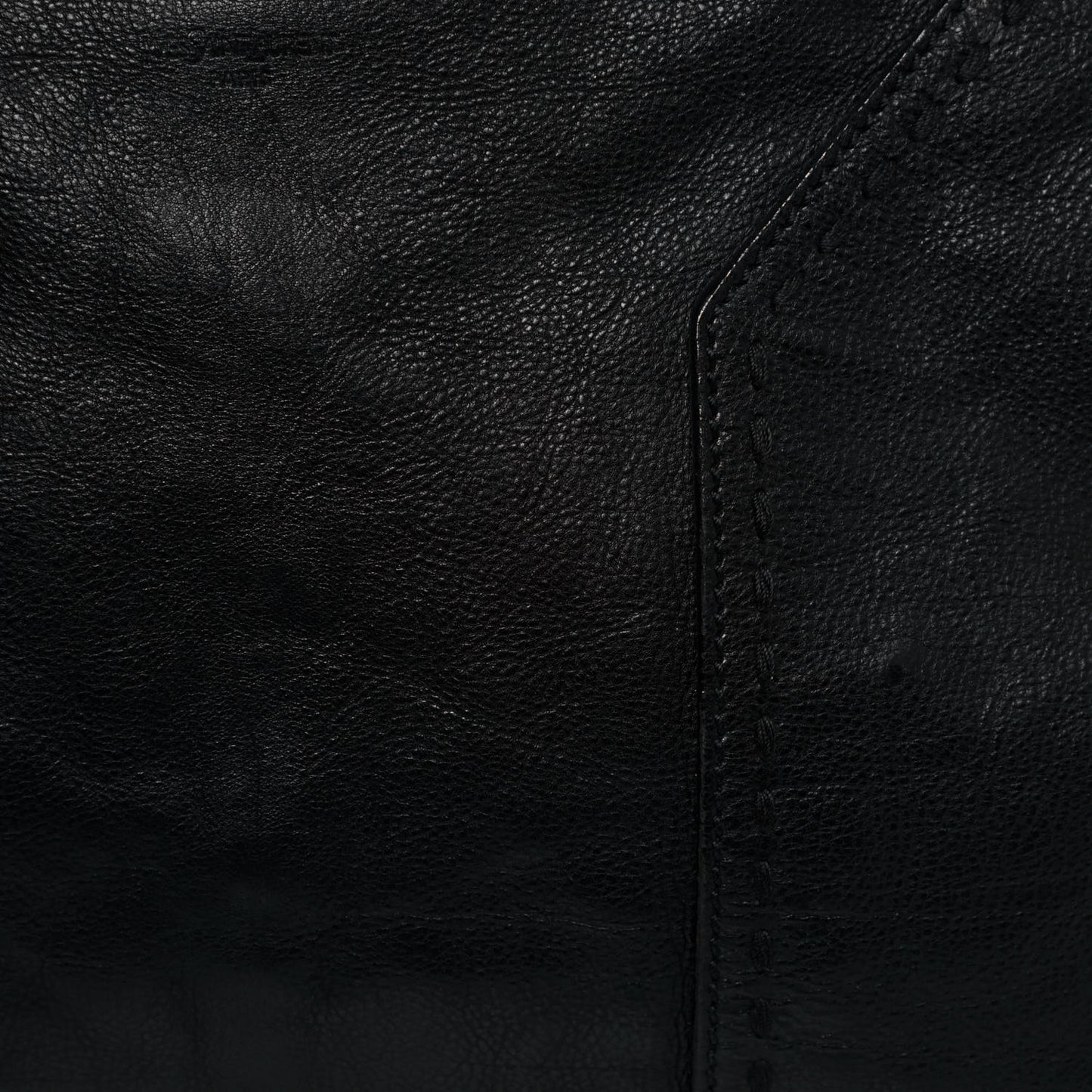 Calfskin Large Muse Black