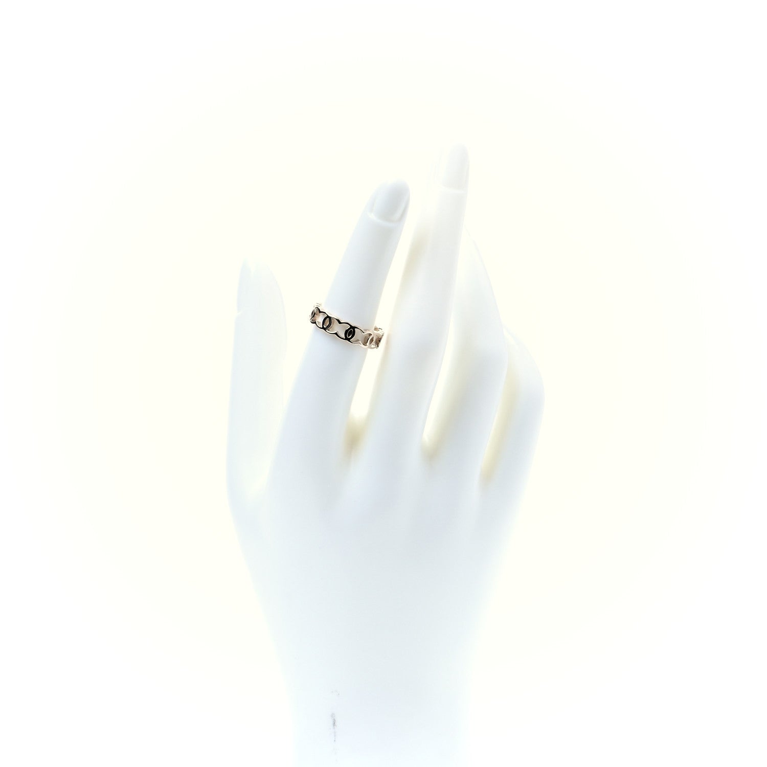 Chanel Metal CC Ring 6 52 Gold 2 of 3