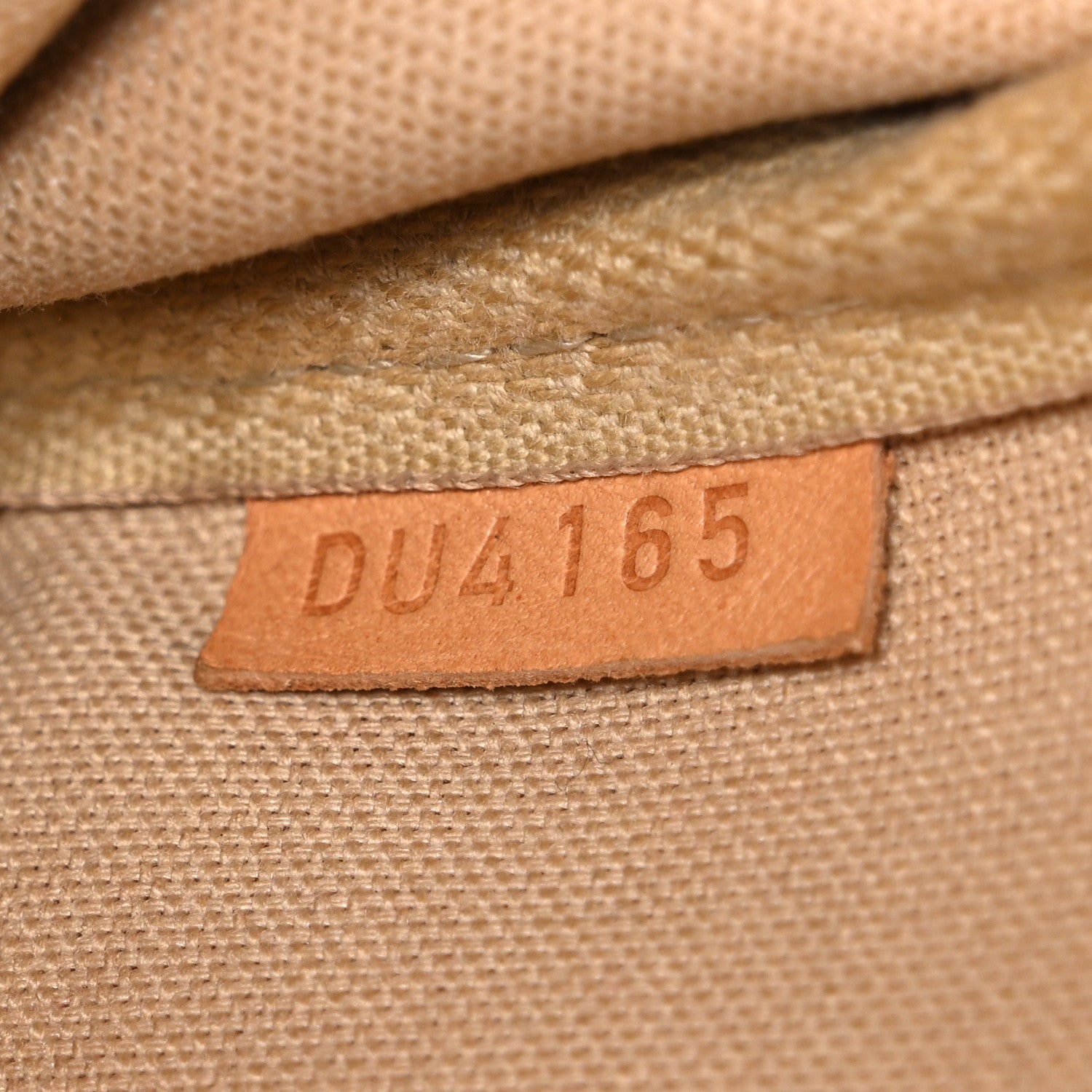 Louis Vuitton Damier Azur Favorite MM 7 of 12