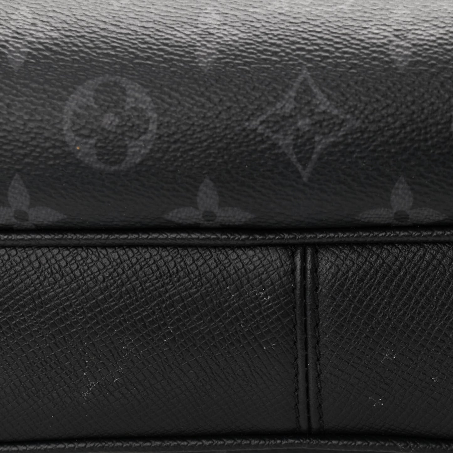 Taiga Monogram Eclipse Outdoor Messenger Black