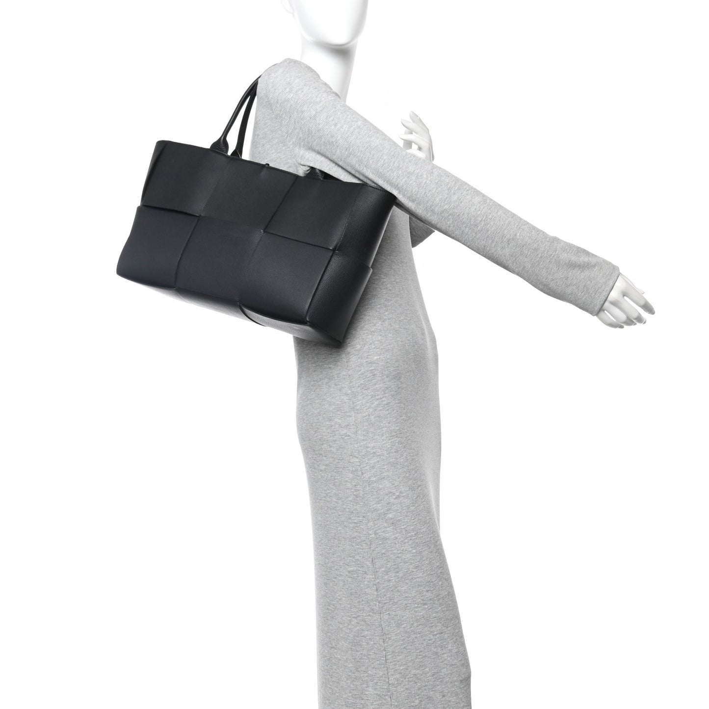 Grained Calfskin Maxi Intrecciato Medium Arco Tote Black