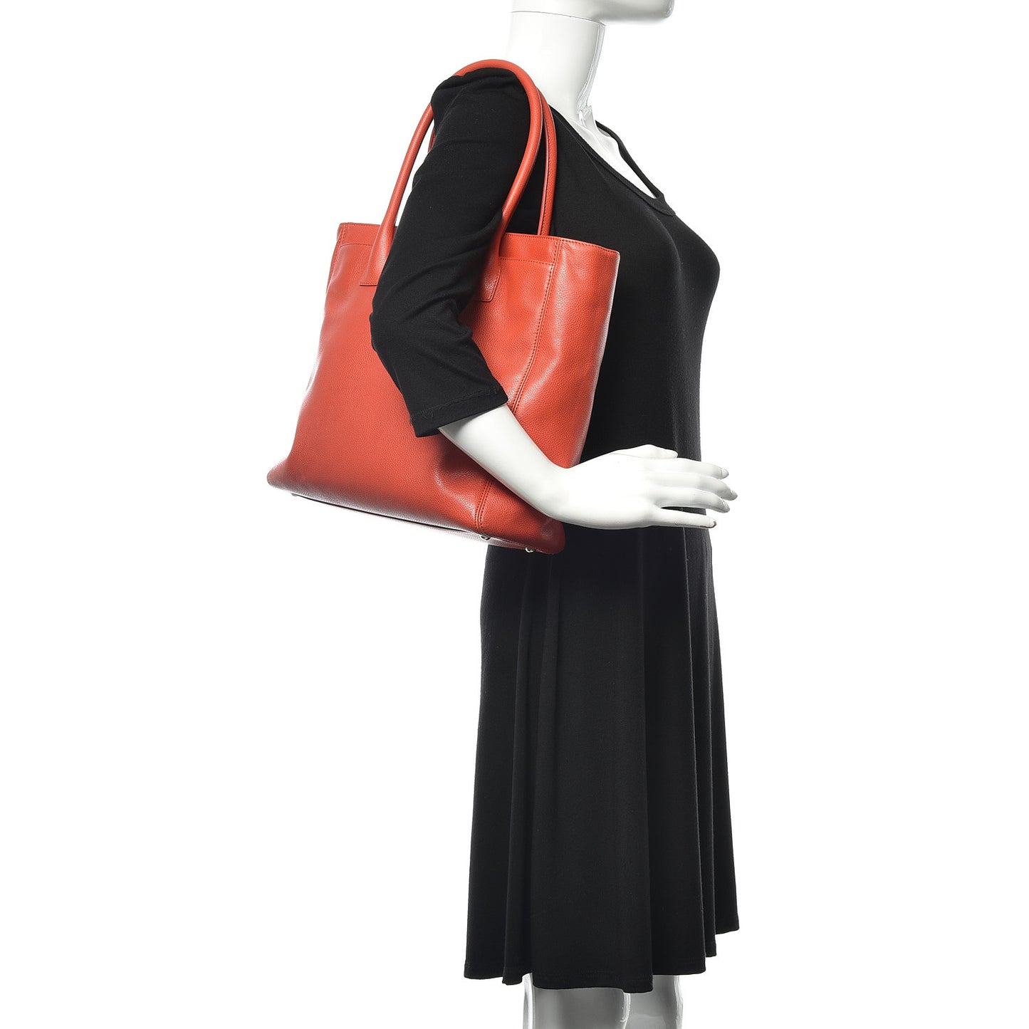 Caviar Tall Cerf Tote Red