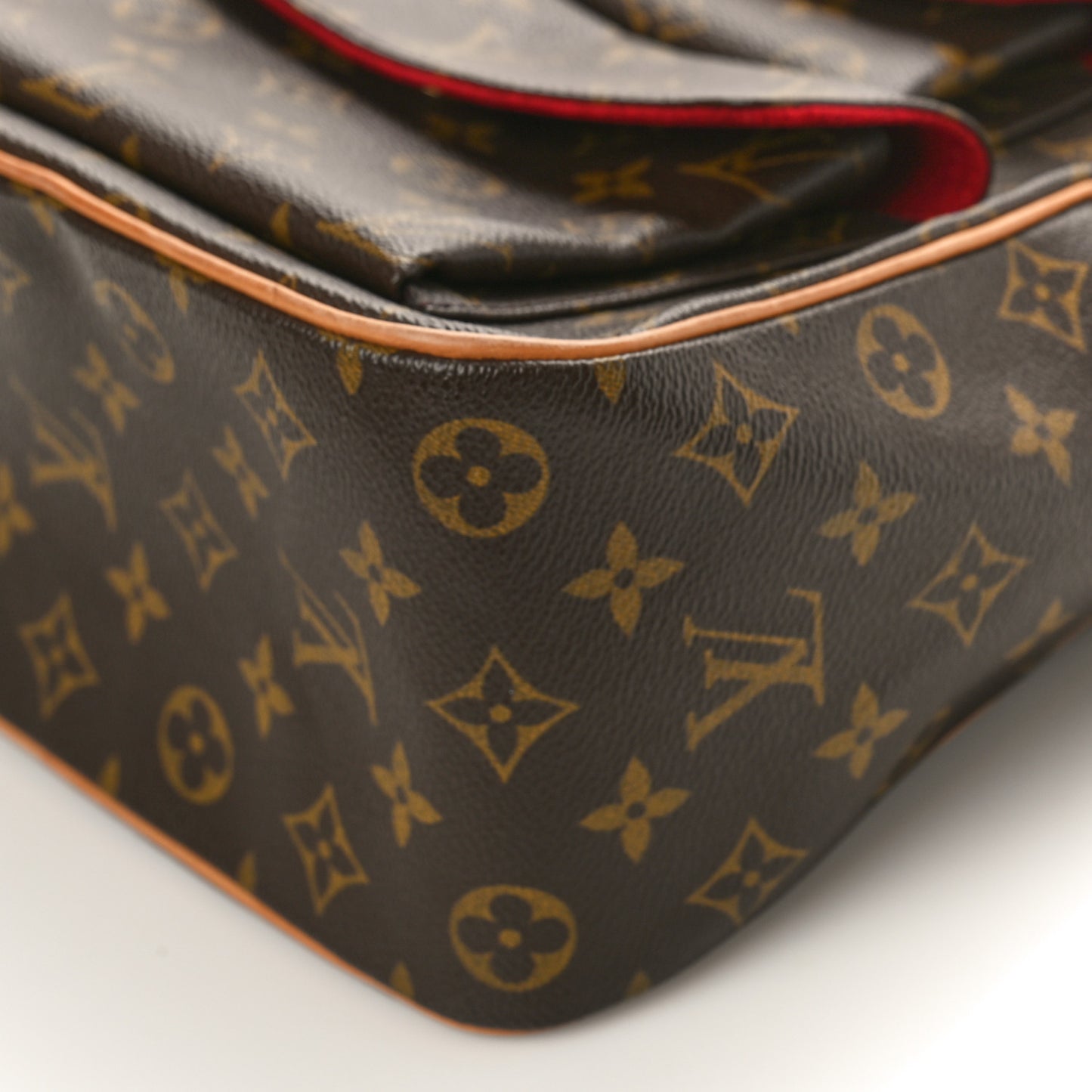 Monogram Excentri-Cite