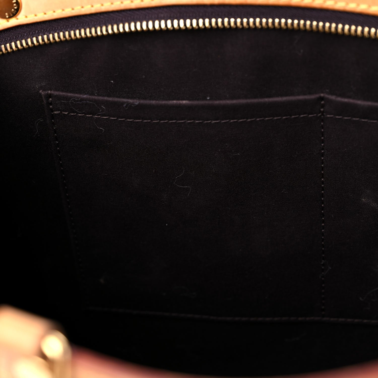 Louis Vuitton Vernis Brea MM Amarante 17 of 33