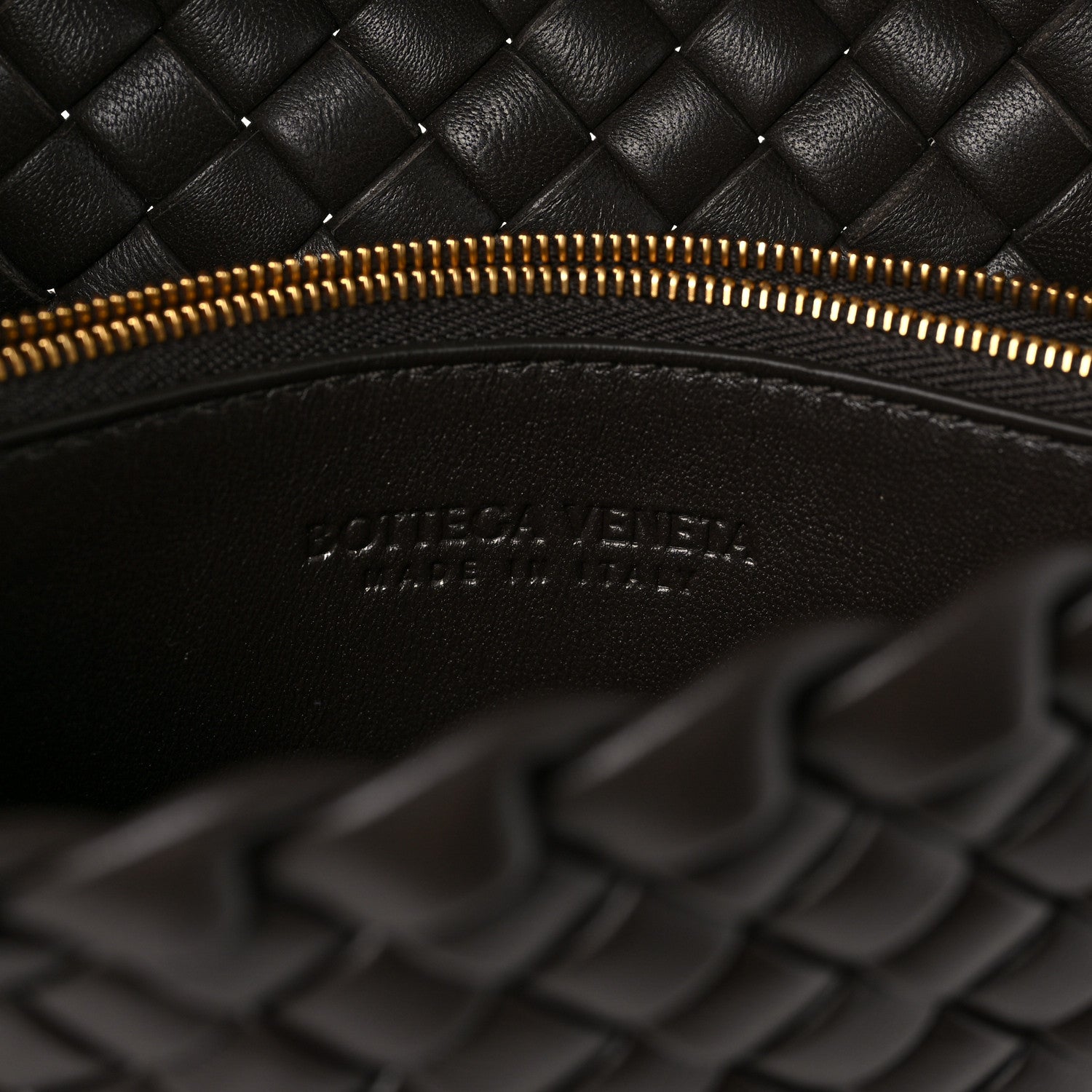 Bottega Veneta Nappa Intrecciato Cobble Shoulder Bag Fondant 8 of 12