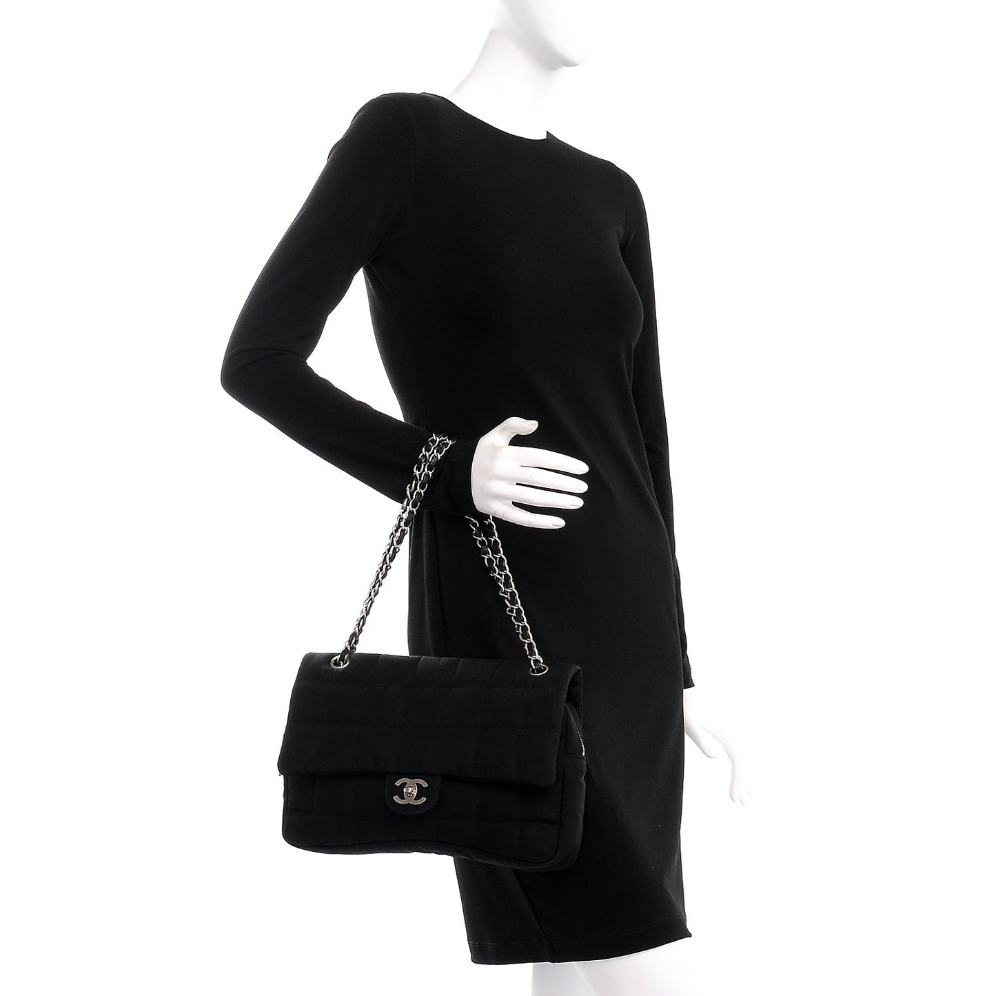 Nylon Square Quilted Flap Black