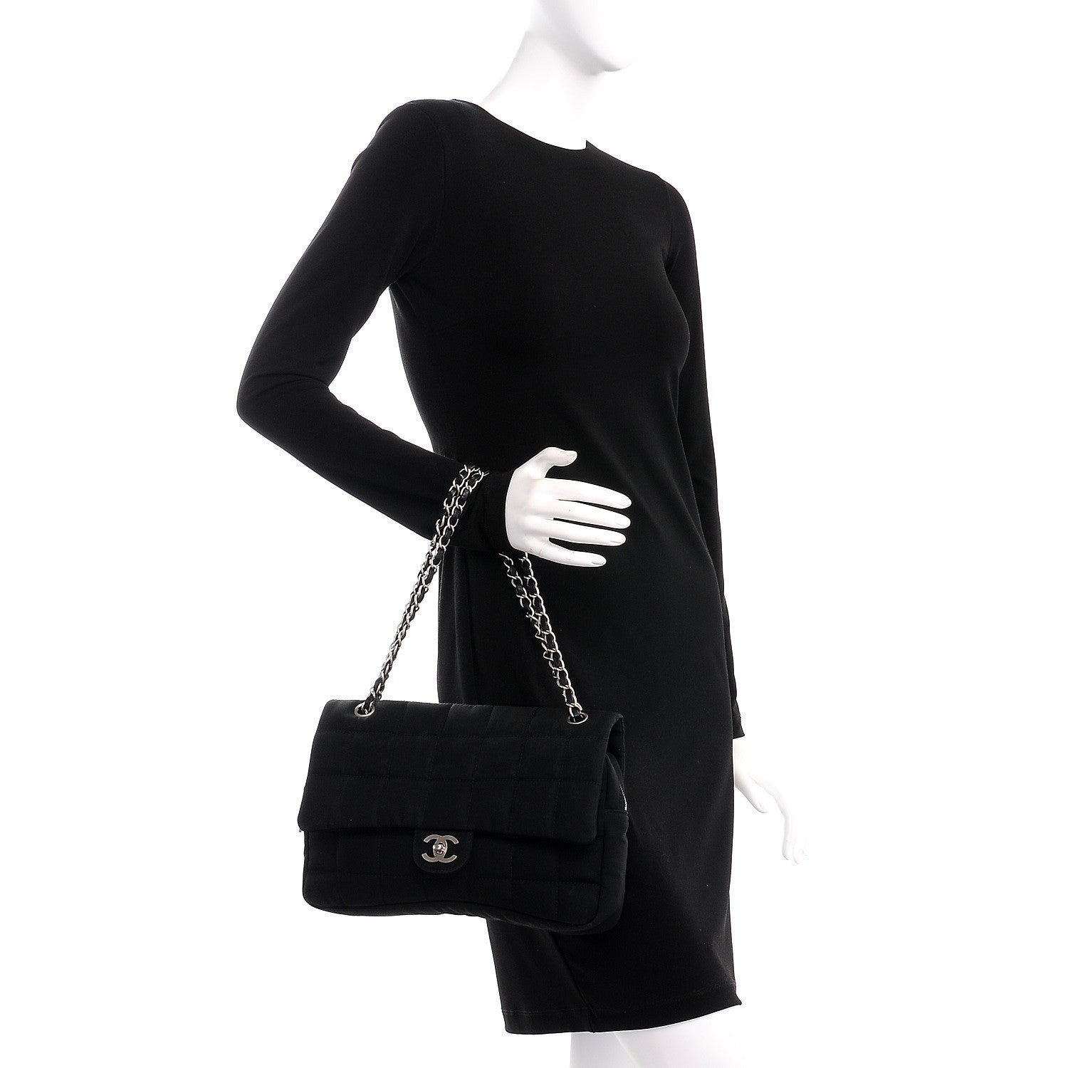 Chanel Nylon Square Quilted Flap Black 3 of 11