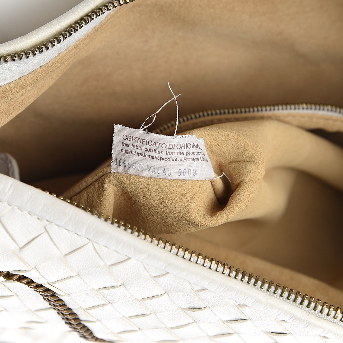 Nappa Intrecciato Medium Veneta Chain Hobo White