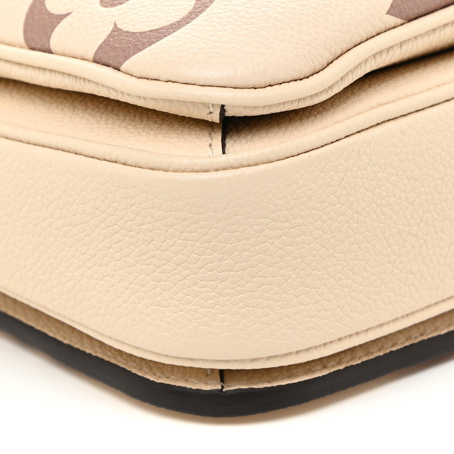 Empreinte Monogram Giant Pochette Metis Creme Bois De Rose
