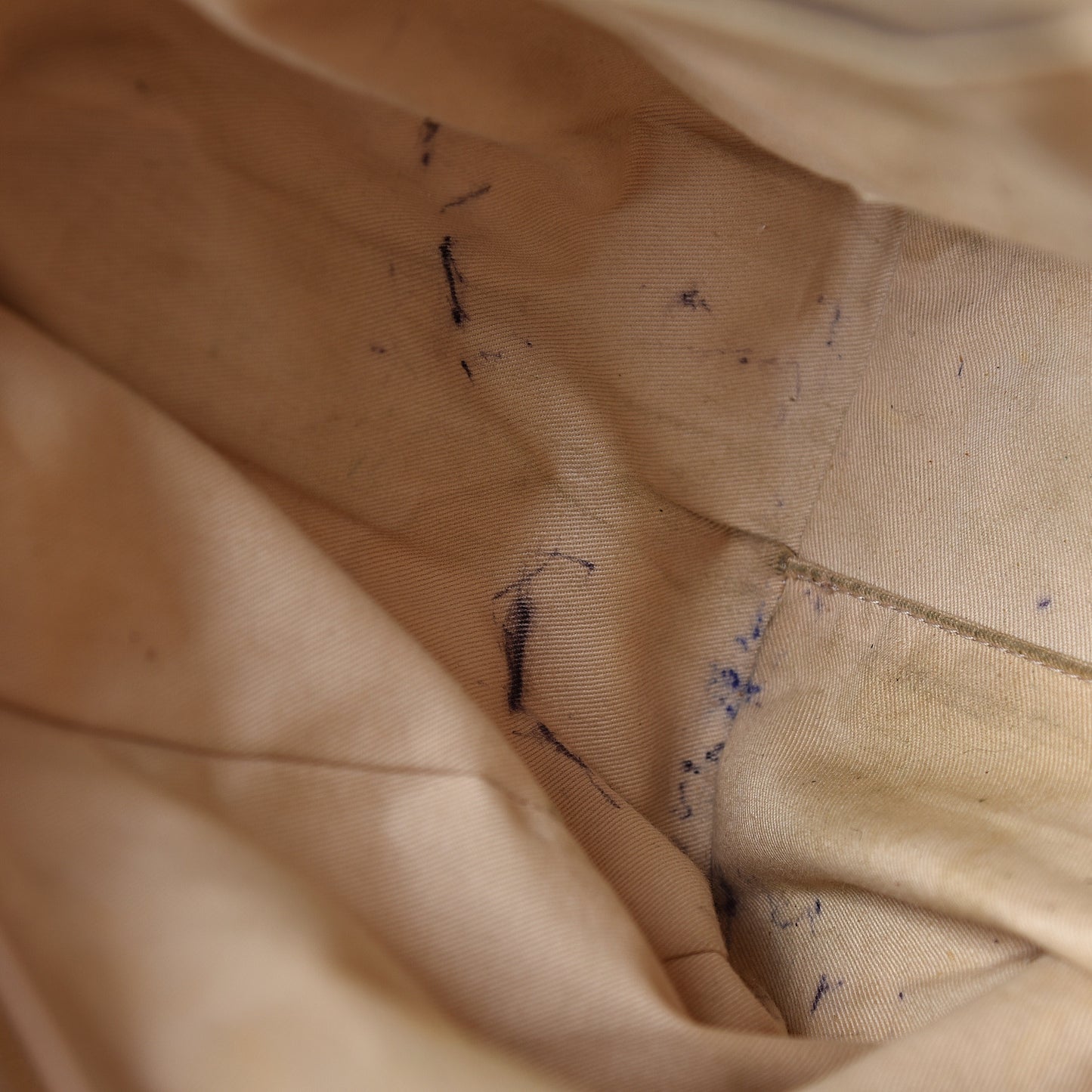 Smooth Calfskin Medium Bi-Color Antigona Orange Beige