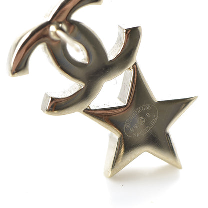 Chanel Crystal Pearl Charming Winter CC Star Heart Earrings Gold 4 of 5