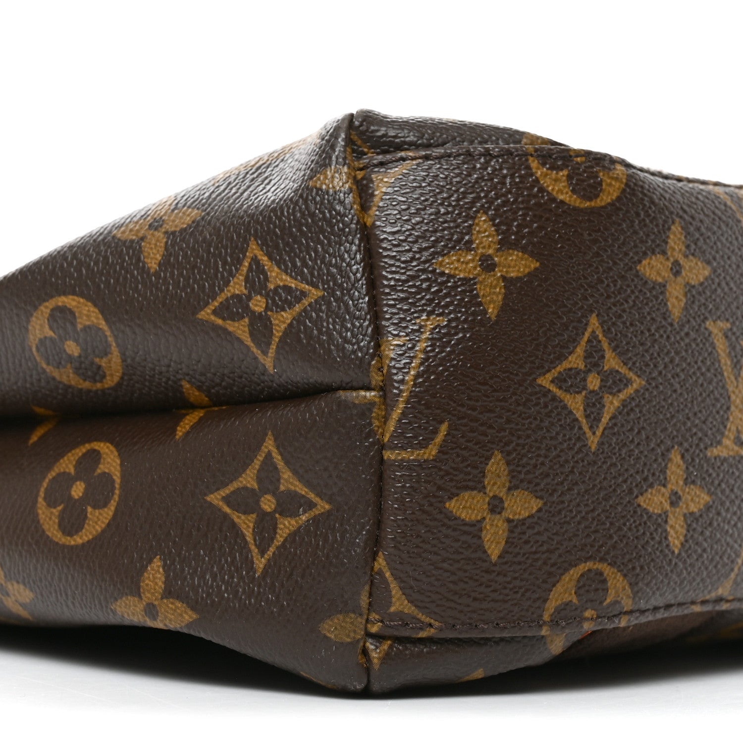 Louis Vuitton Monogram Cabas Beaubourg 8 of 9