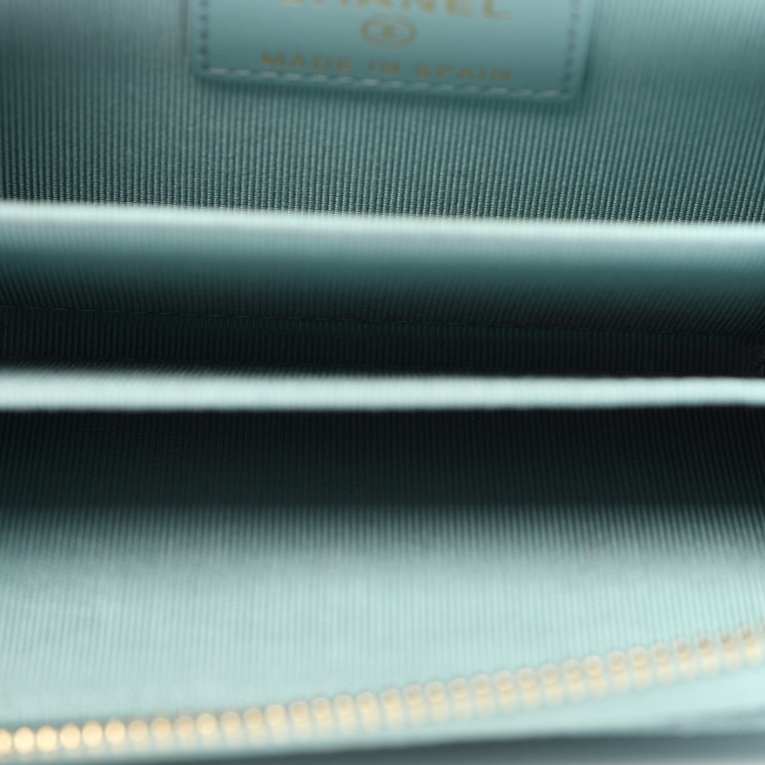 Chanel Caviar Quilted Zip Coin Purse Light Blue 5 of 10