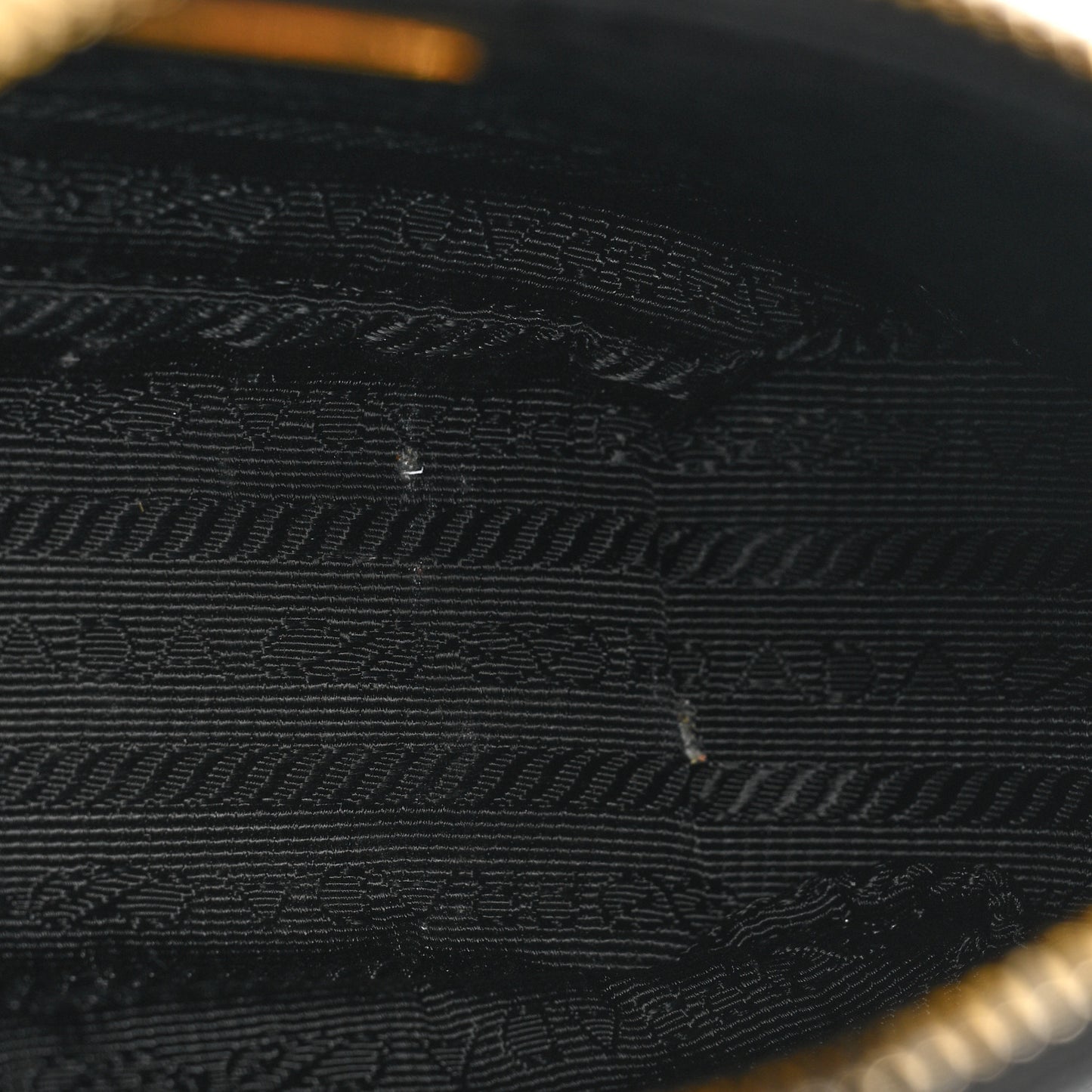Saffiano Lux Re-Edition 2005 Shoulder Bag Black