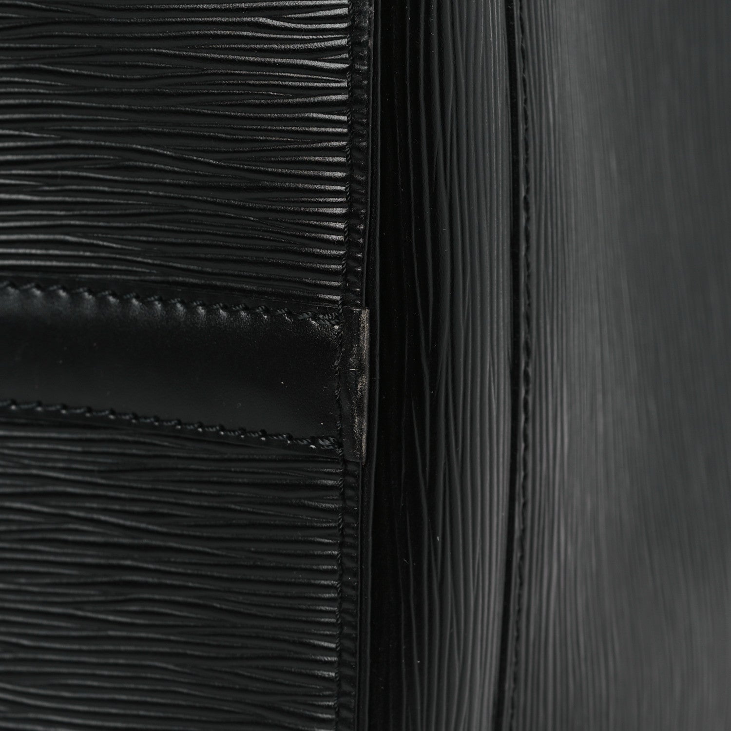 Louis Vuitton Epi Keepall 50 Black 8 of 11