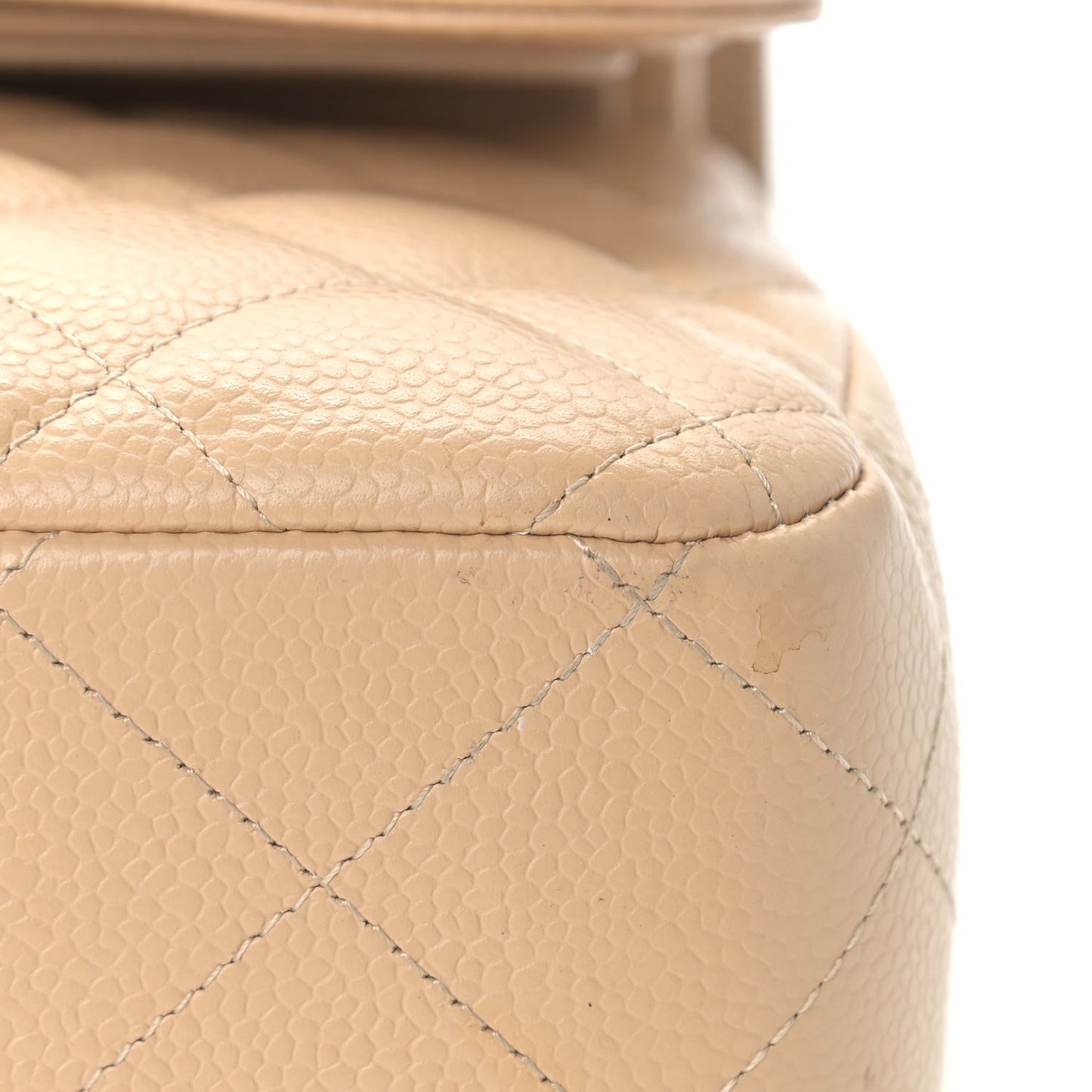 Caviar Quilted Jumbo Double Flap Beige Clair