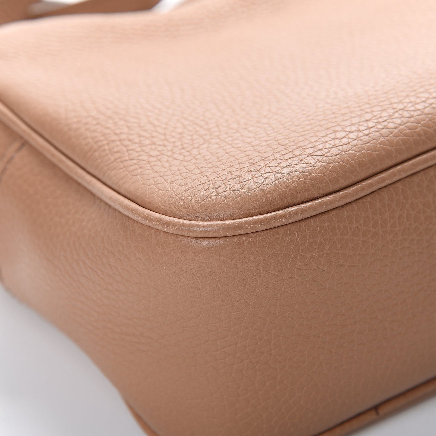 Pebbled Calfskin Small Soho Disco Bag Rose Beige