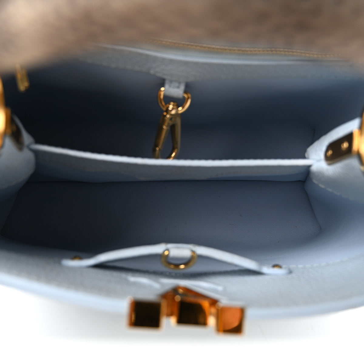 Louis Vuitton Taurillon Snakeskin Capucines BB Olympe Blue 5 of 9