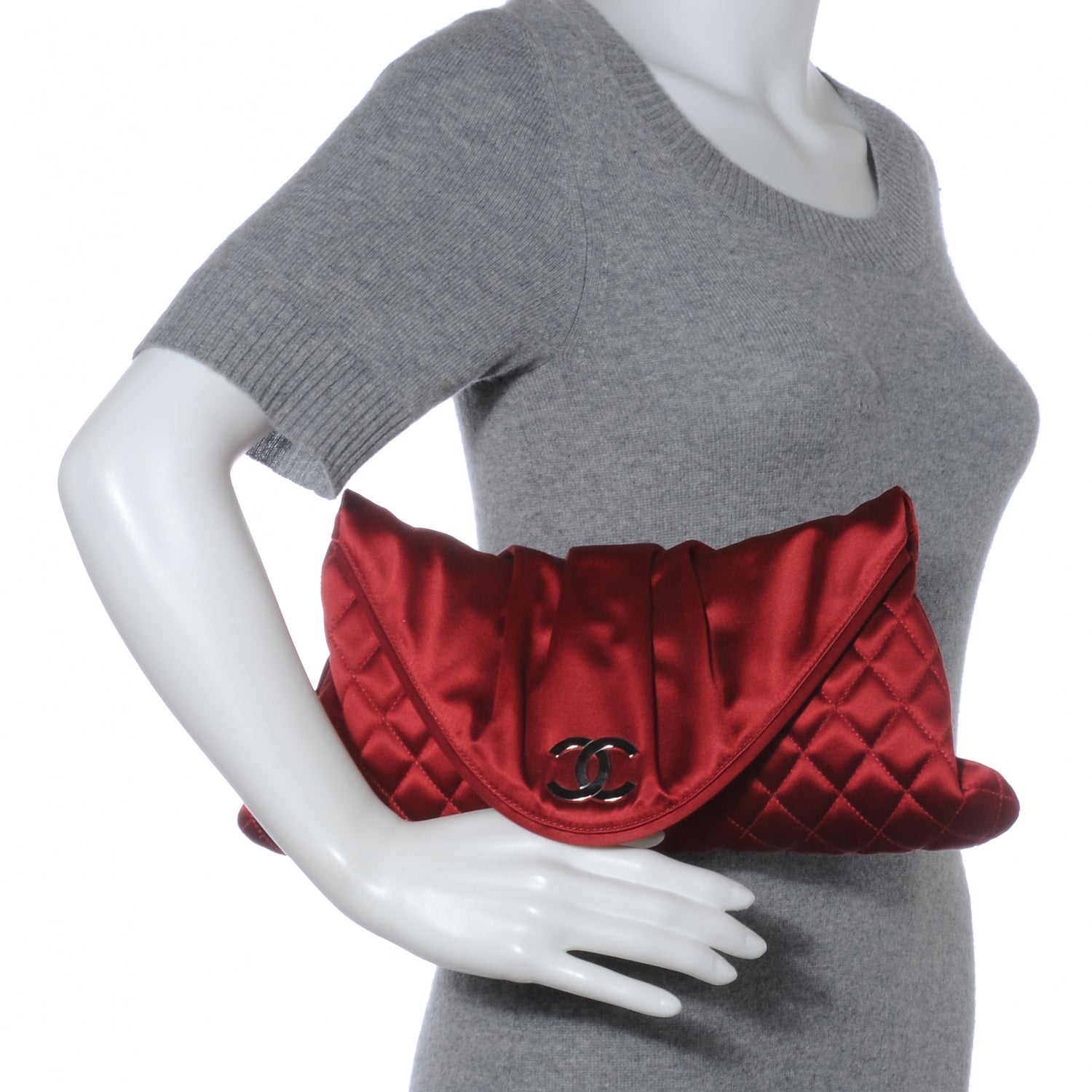 Chanel Satin Flap Clutch Red 2 of 8