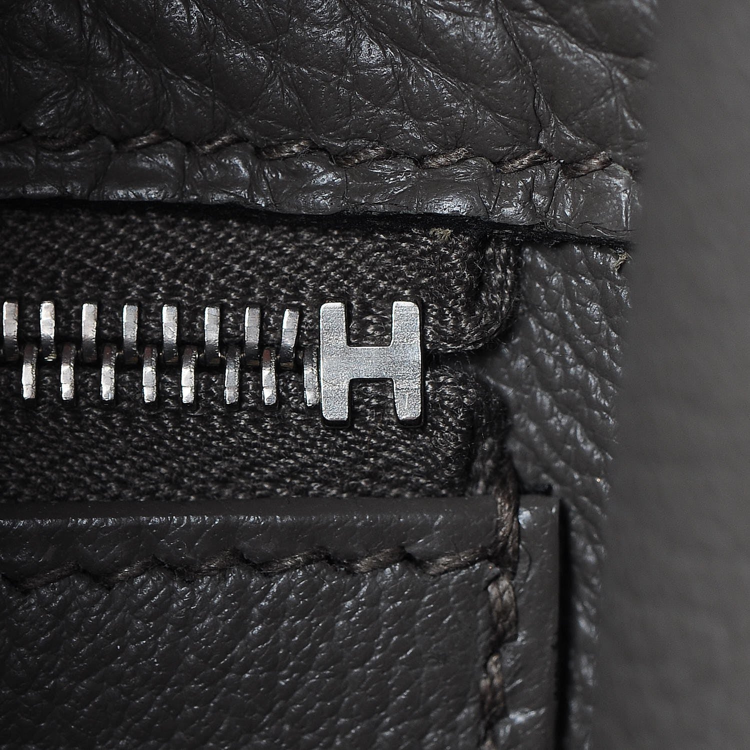 Hermes Togo Horseshoe Tri Color Kelly Retourne 40 Etain Gris Tourterelle Graphite 29 of 41