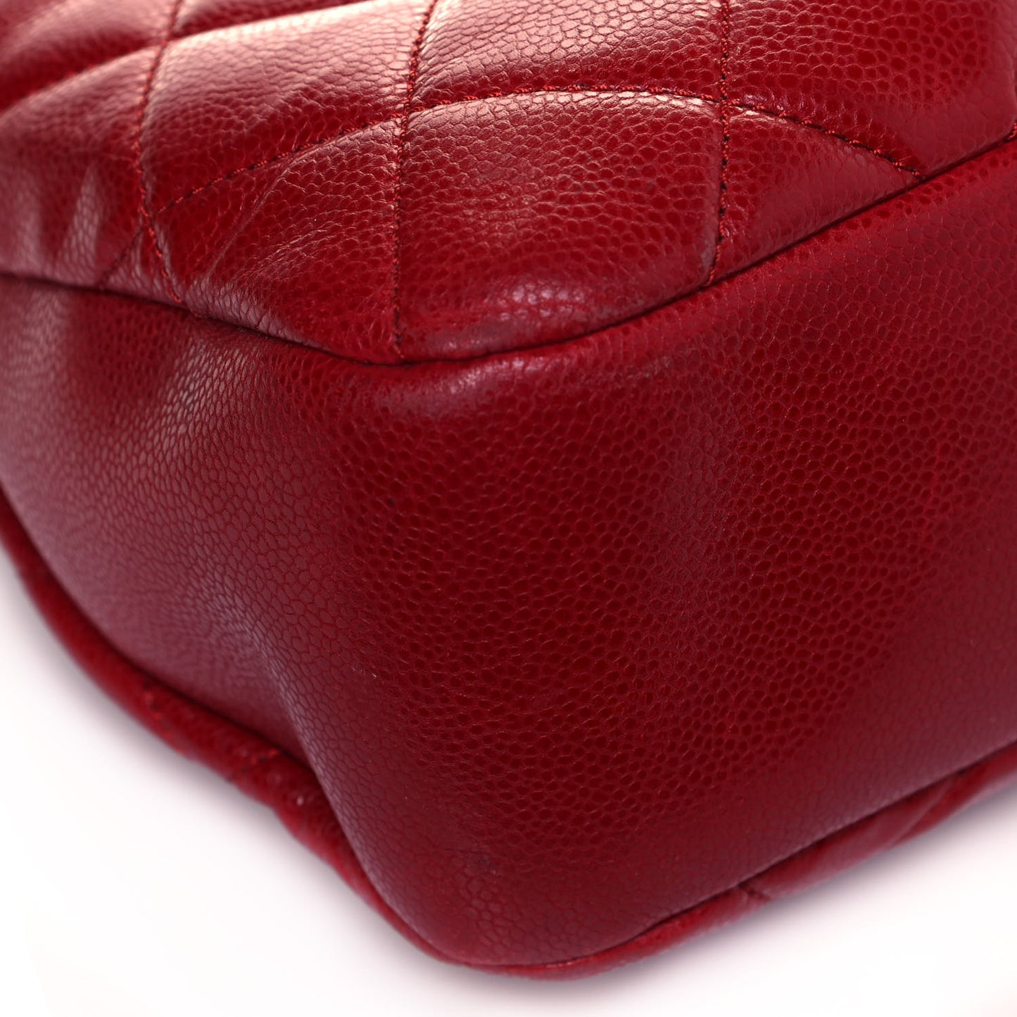 Caviar Quilted Timeless CC Soft Tote Red