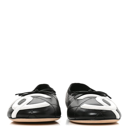Chanel Lambskin Quilted CC Cambon Ballet Flats 38 Black White 3 of 9
