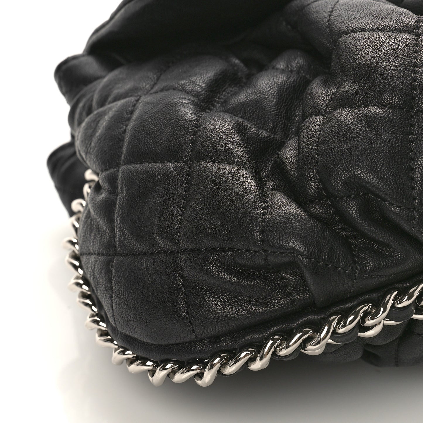 Washed Lambskin Quilted Medium Chain Around Messenger Black