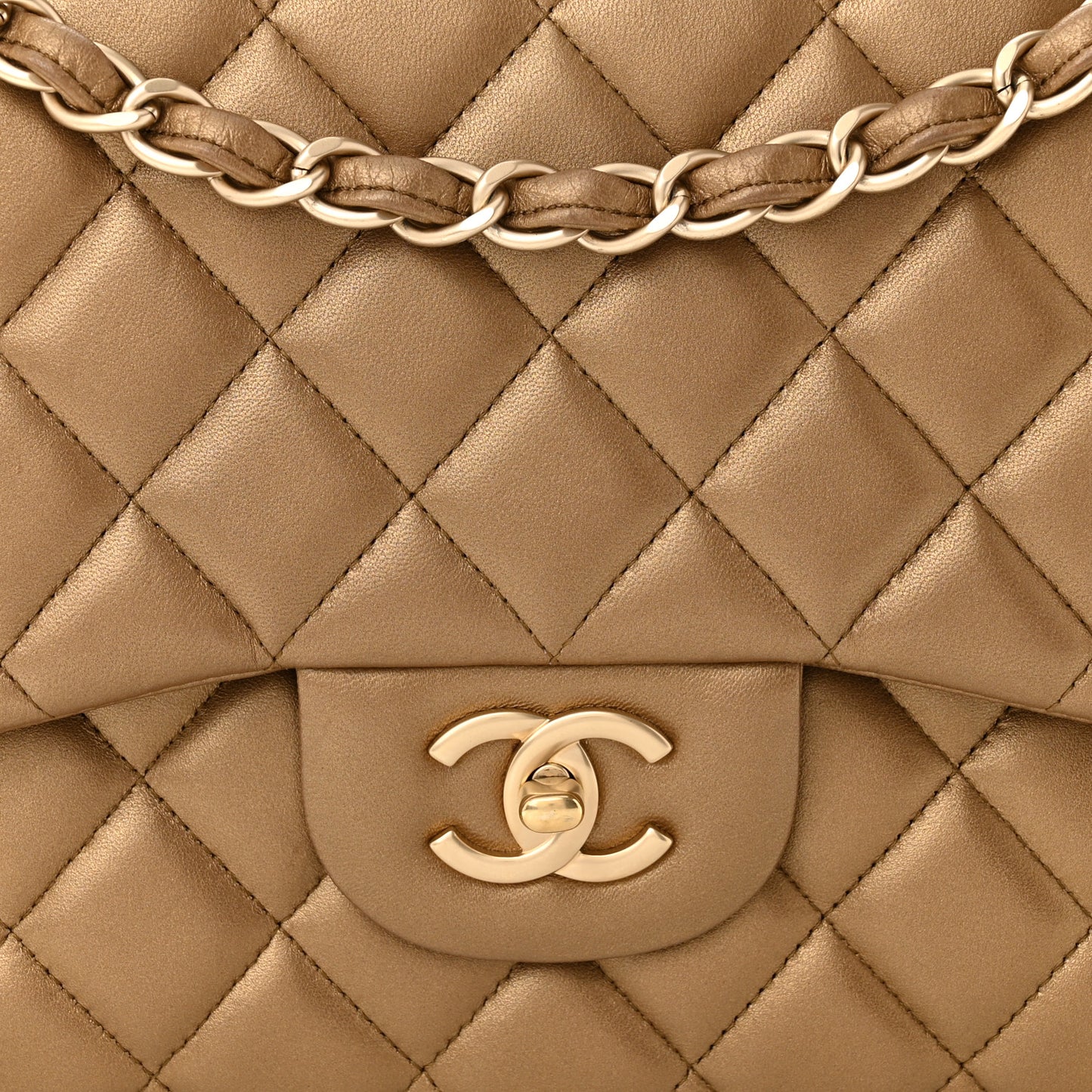 Metallic Lambskin Quilted Jumbo Double Flap Gold