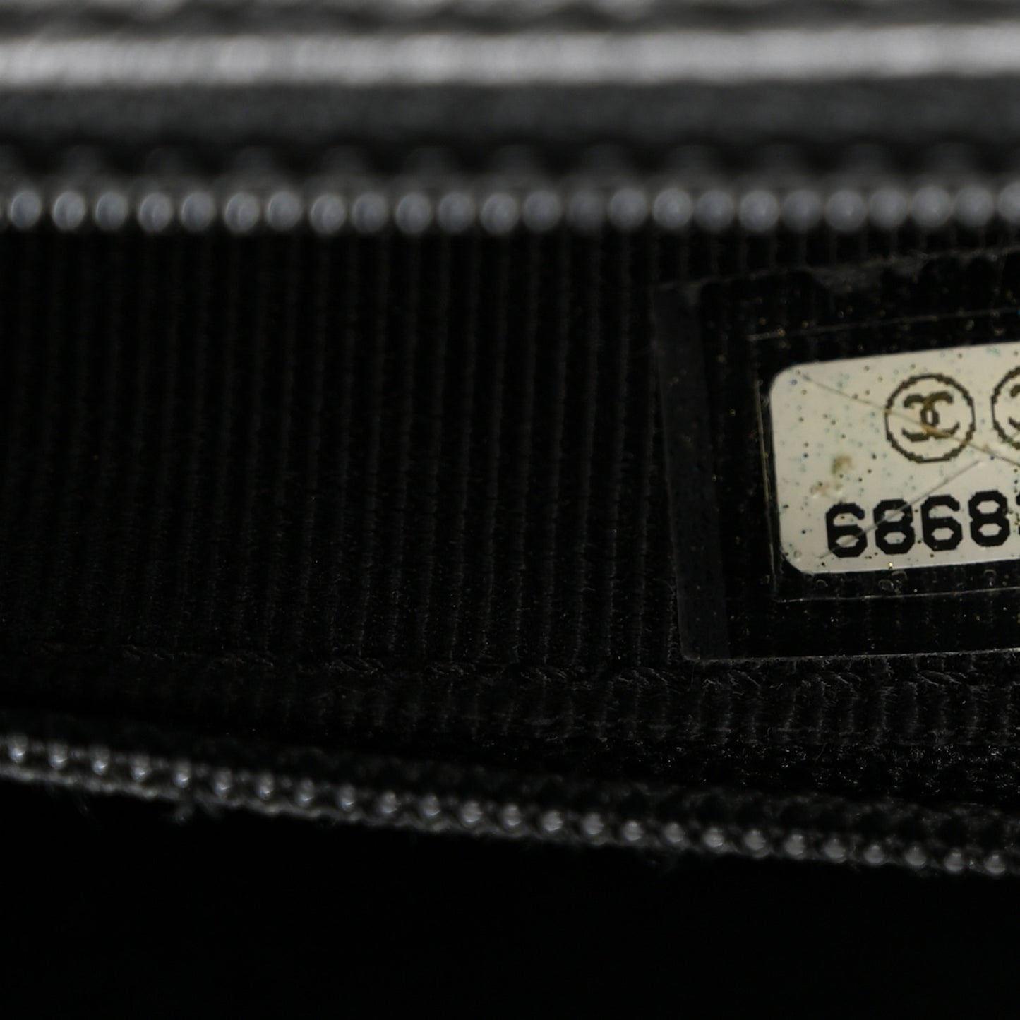 Caviar Quilted Jumbo Kelly Flap Black