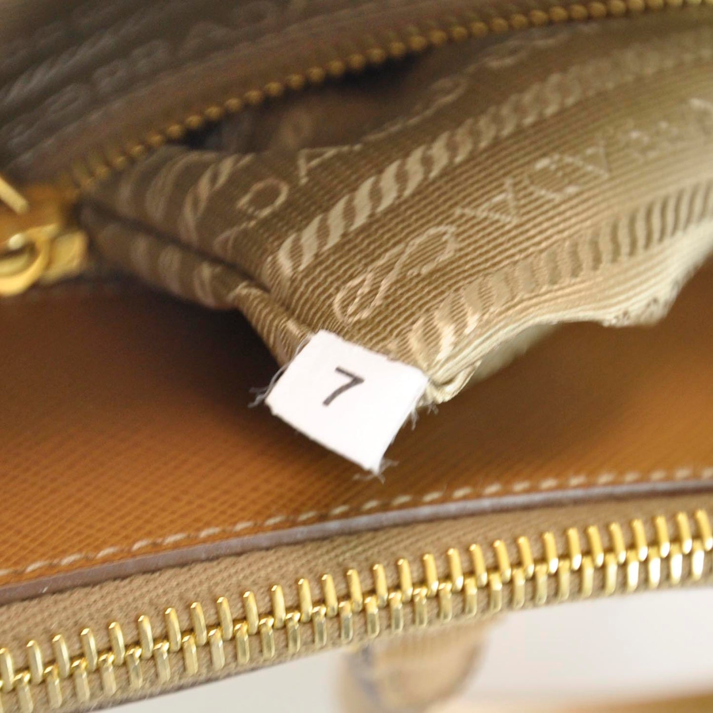 Saffiano Lux Large Tote Caramel