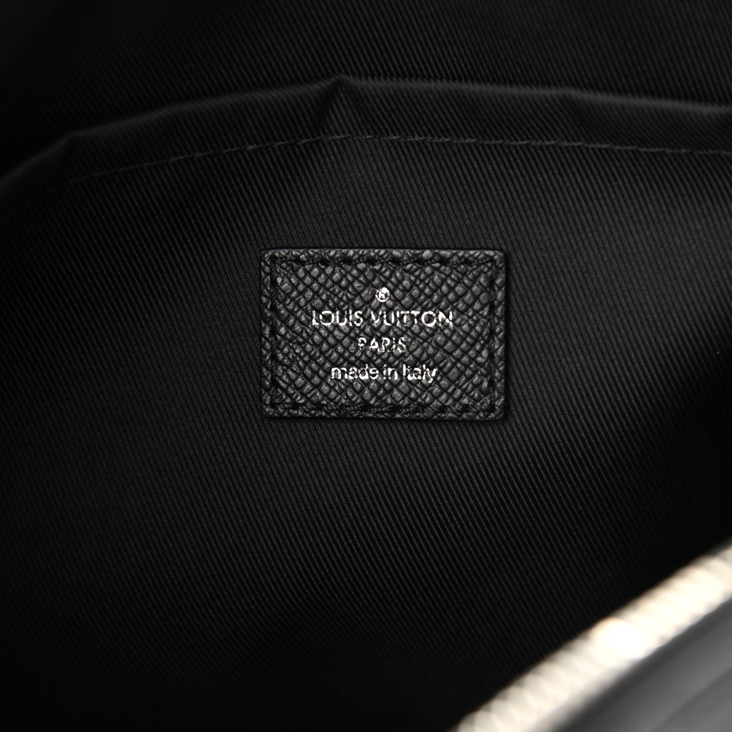Taiga Monogram Eclipse Outdoor Messenger Black