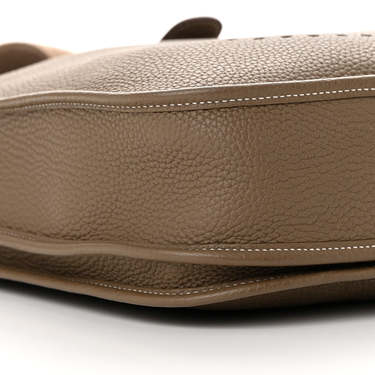 Hermes Taurillon Clemence Evelyne III PM Etoupe 9 of 15