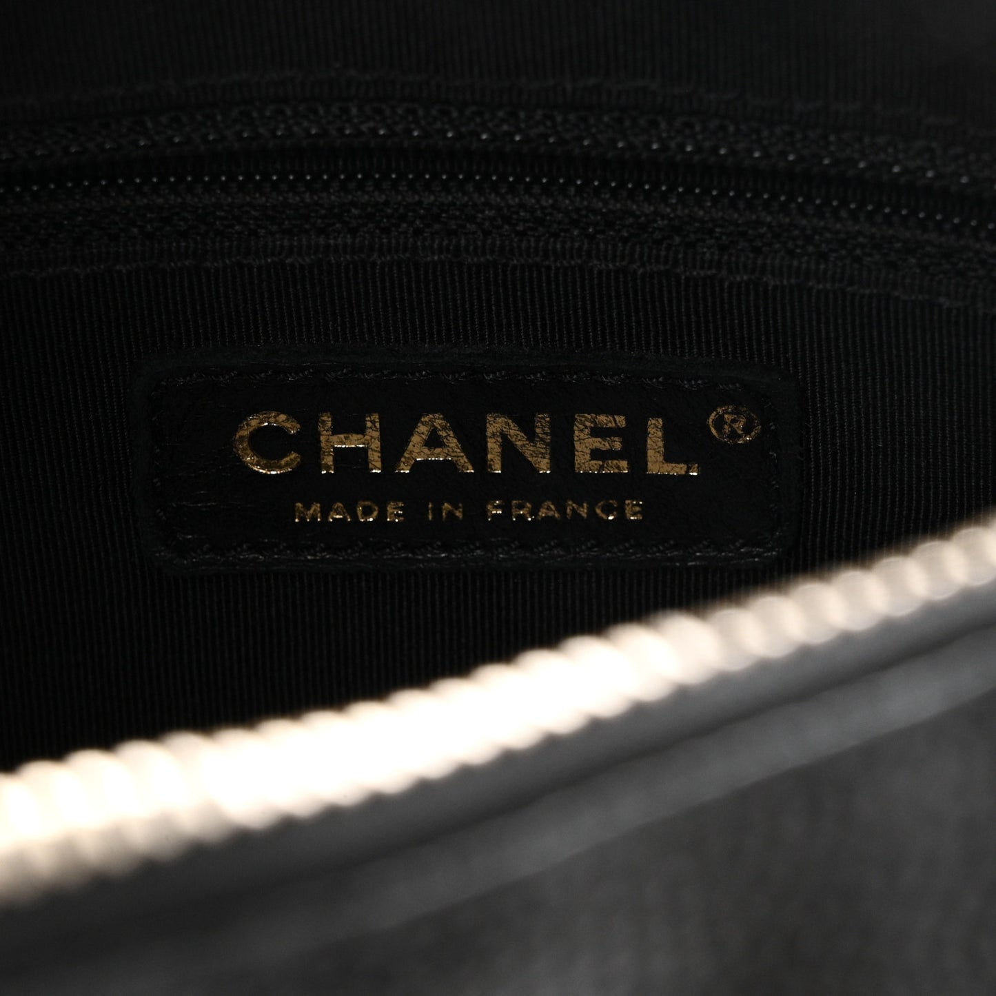 Caviar Quilted Timeless CC Shoulder Bag Black