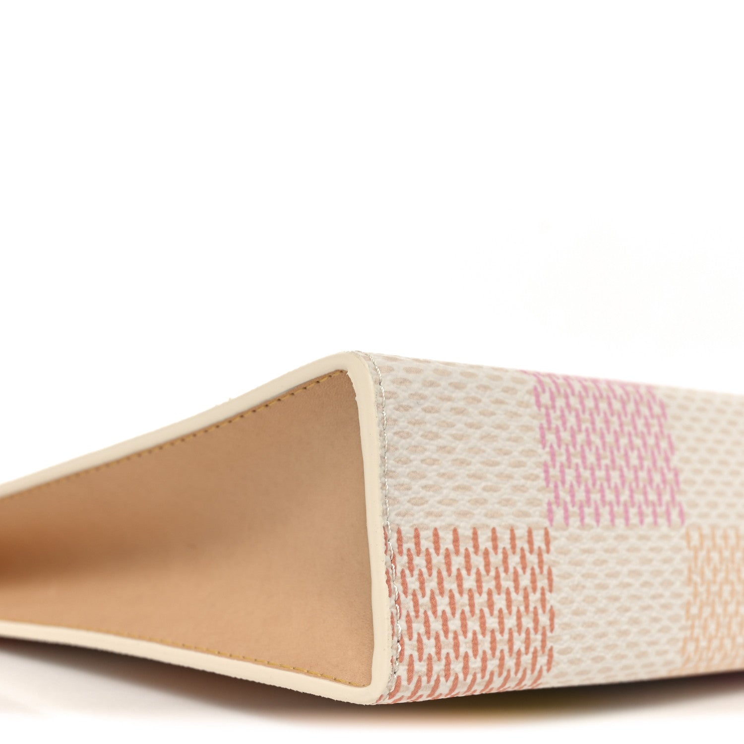 Louis Vuitton Damier Giant Toiletry Pouch   Peach 7 of 8