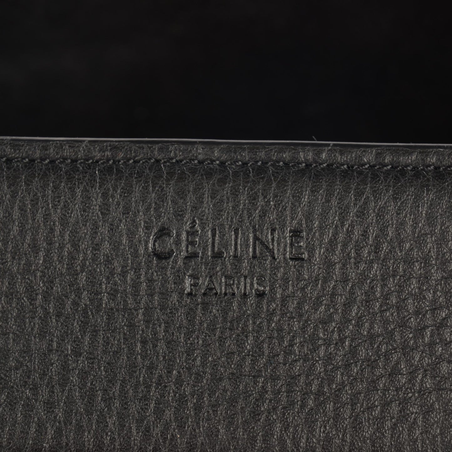 Supple Calfskin Medium Phantom Luggage Black