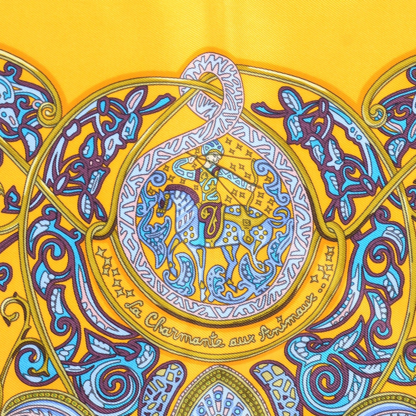 Silk La Charmante Aux Animaux Pocket Square Jaune d'Or Prune Lavande