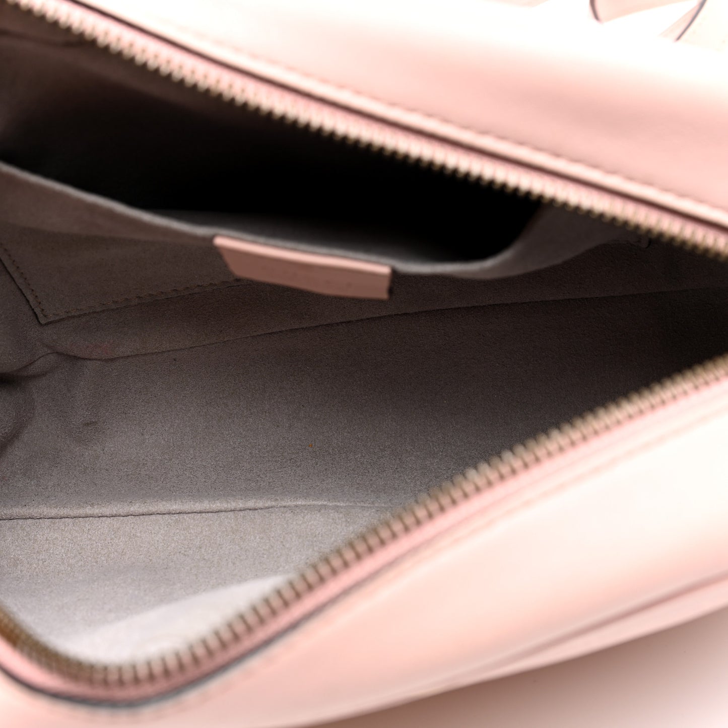 Calfskin Matelasse Small GG Marmont Chain Shoulder Bag Perfect Pink