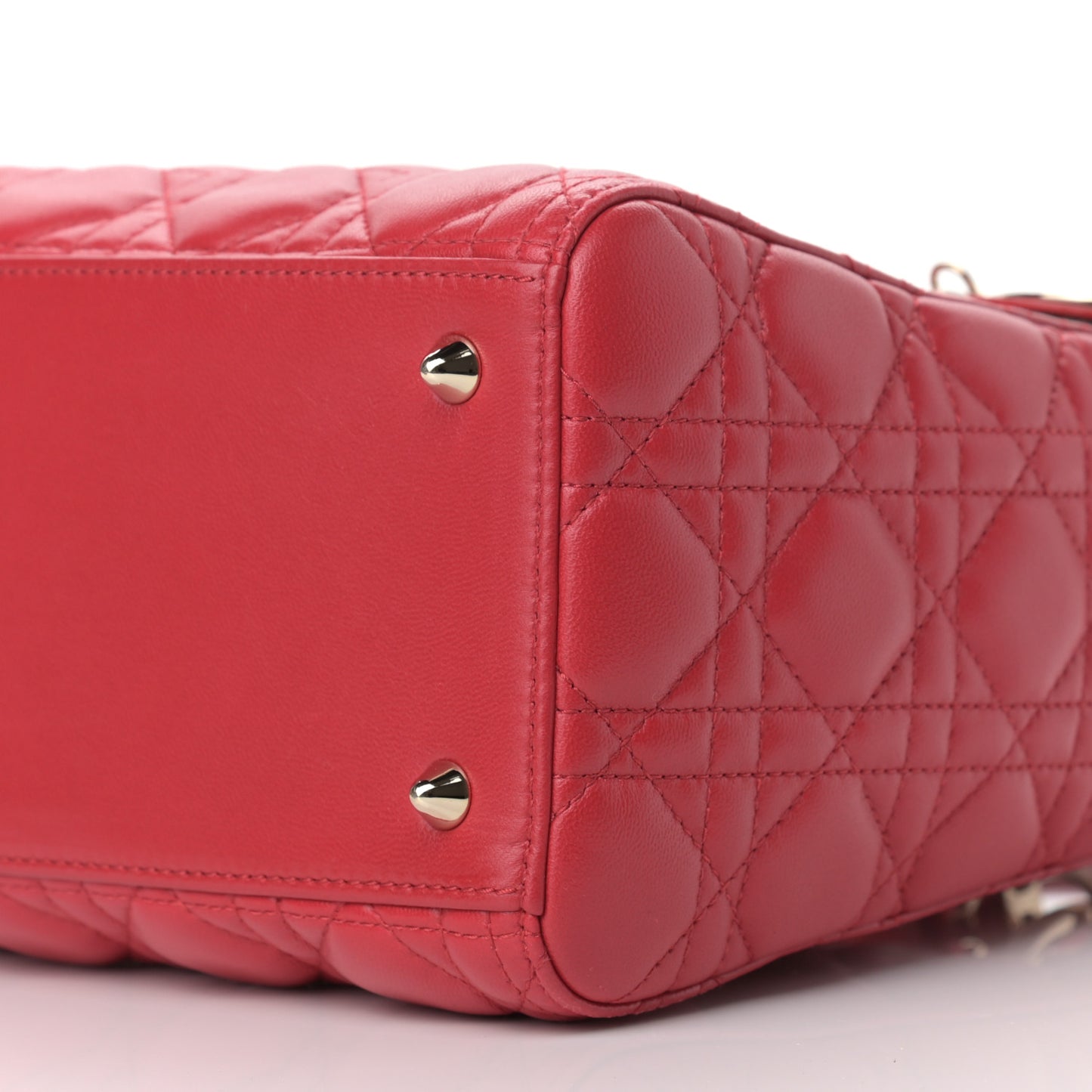 Lambskin Cannage Medium Lady Dior Red
