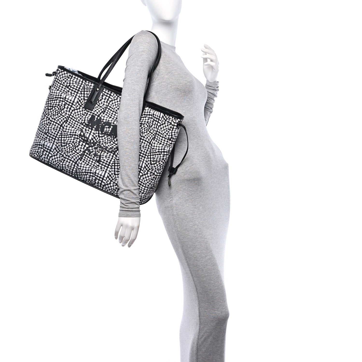 MCM Visetos Large Liz Reversible Shopper Tote Black 2 of 17