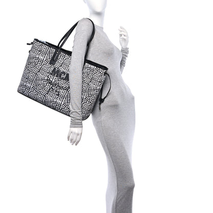 MCM Visetos Large Liz Reversible Shopper Tote Black 2 of 17