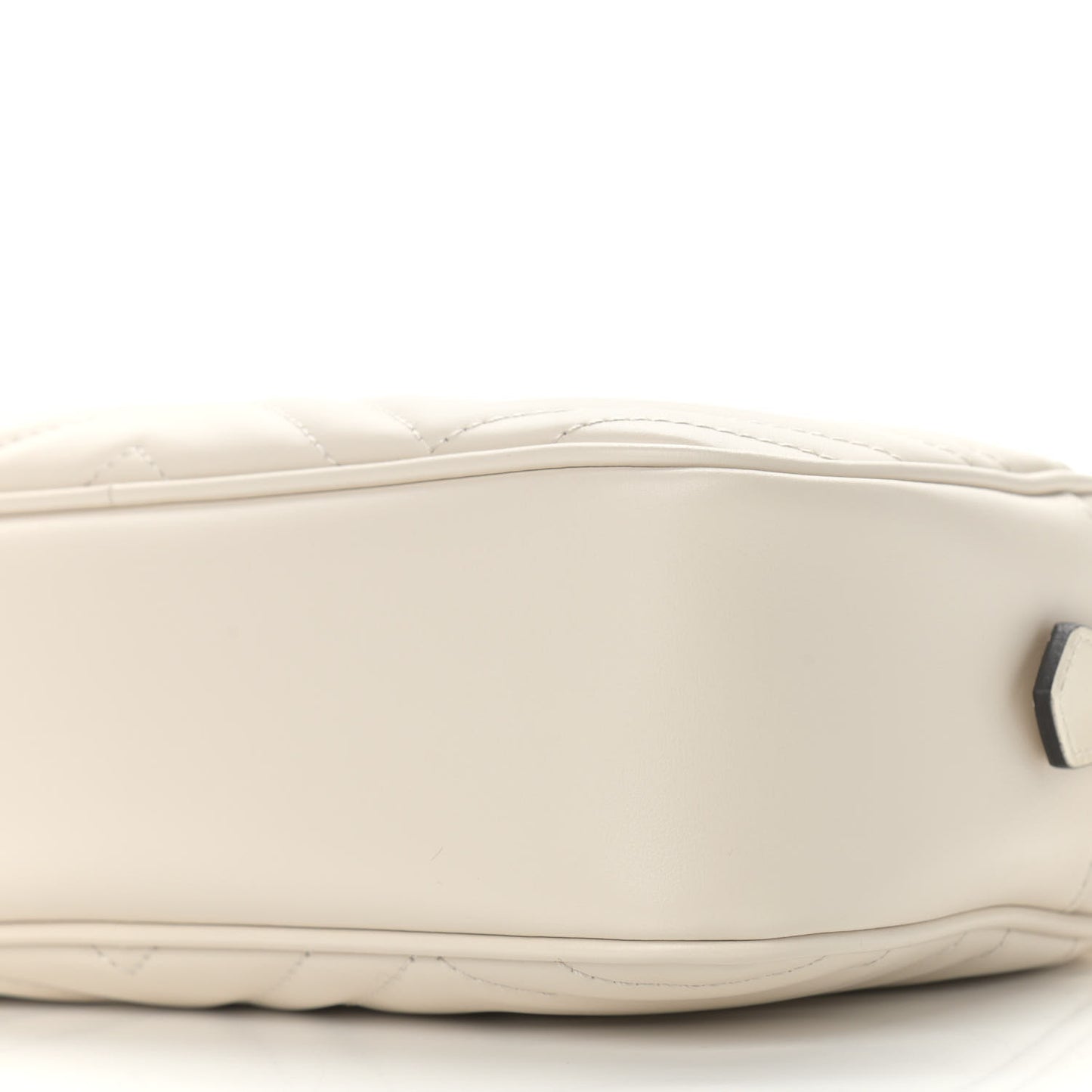 Calfskin Matelasse Small GG Marmont Chain Shoulder Bag White
