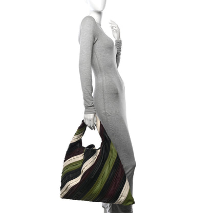 Bottega Veneta Calfskin Suede Striped Large Hop Black Matcha Leaf Jam White 2 of 12