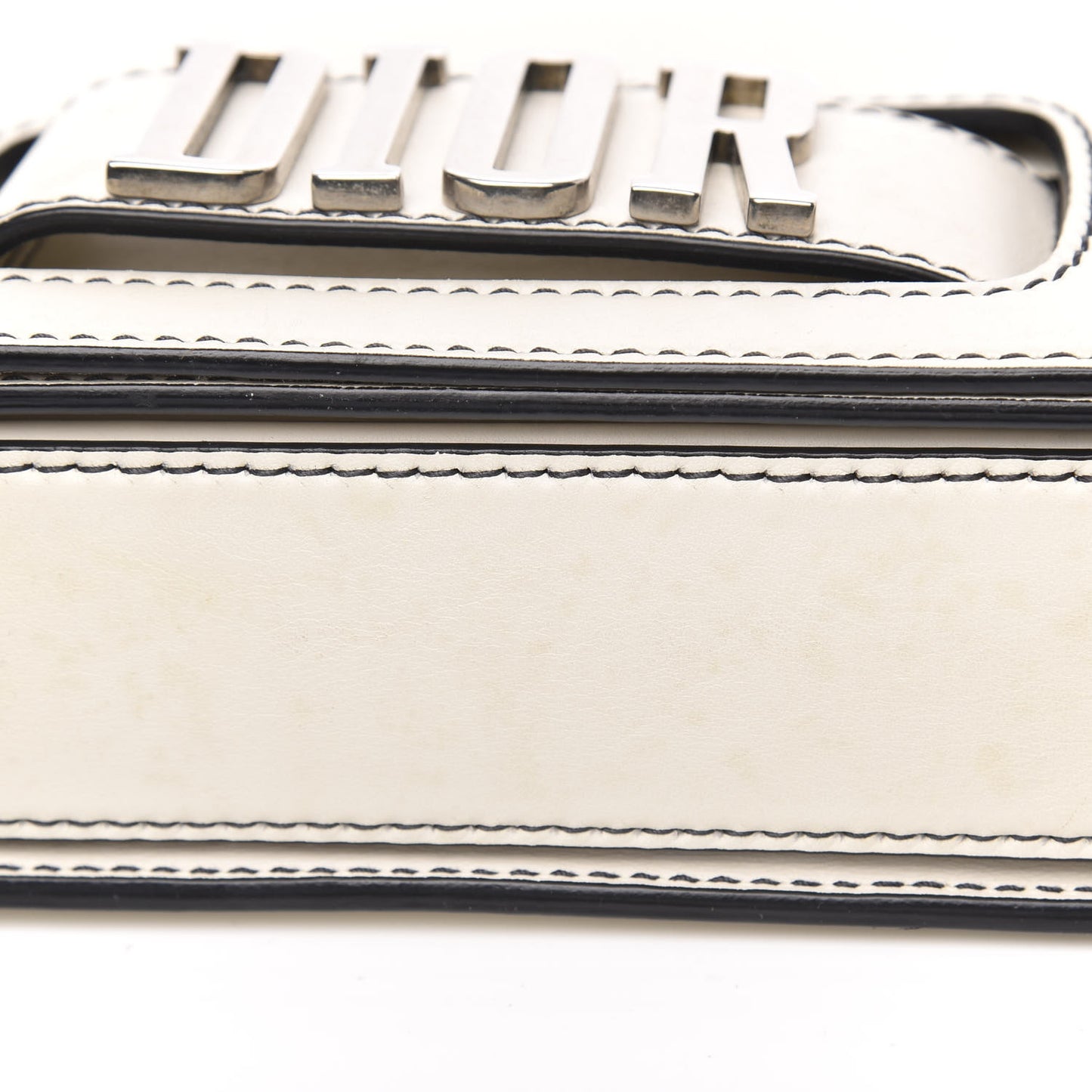 Smooth Calfskin Dio(r)evolution Flap Bag Off White