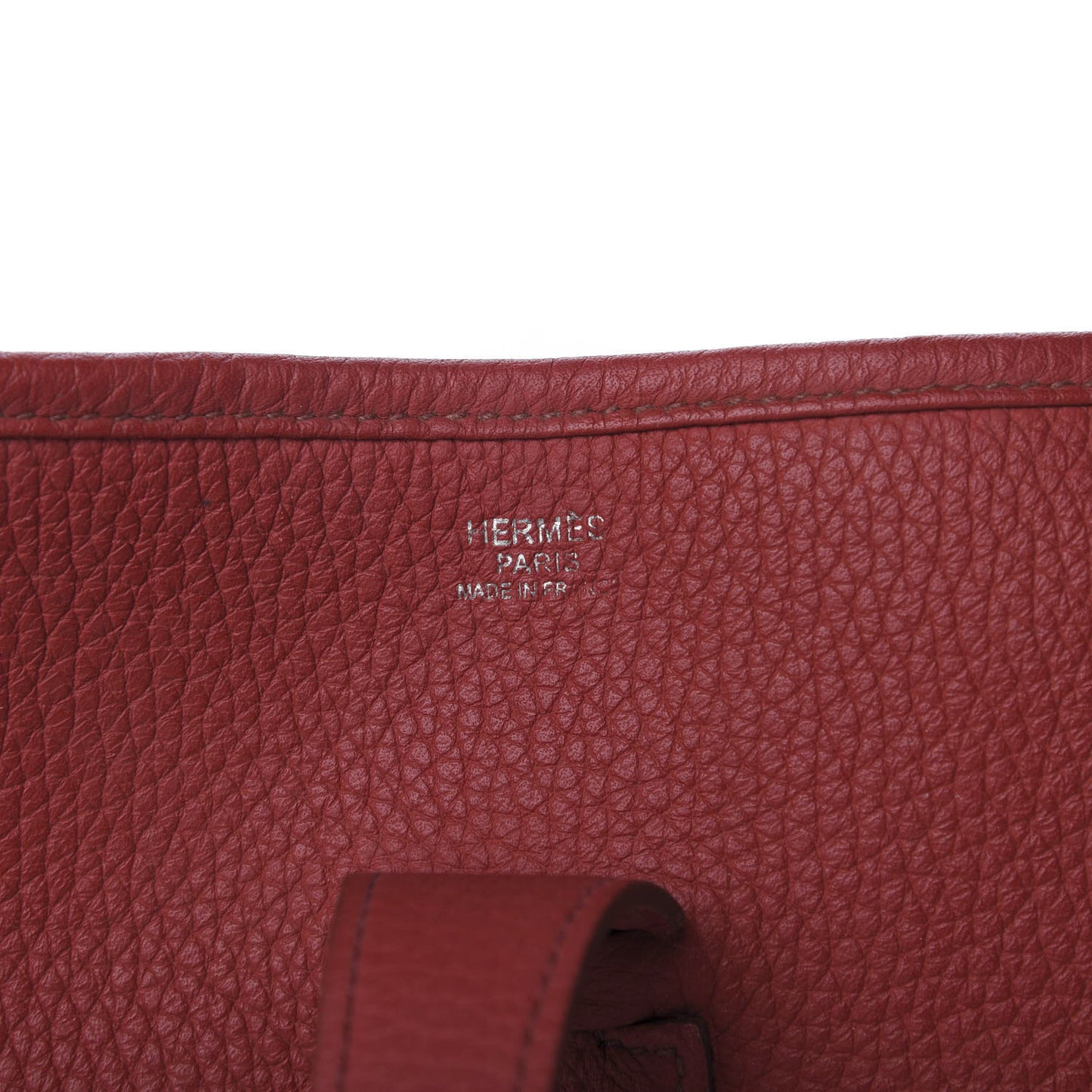 Togo Evelyne III GM Rouge Garance