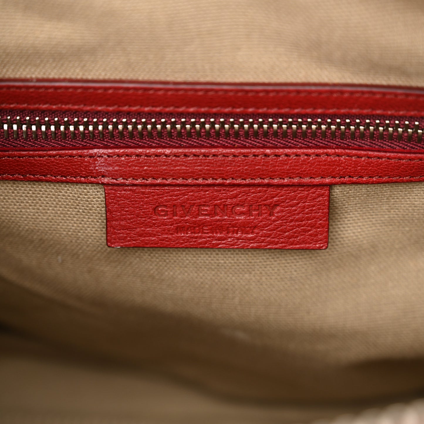 Sugar Goatskin Small Antigona Vermillon