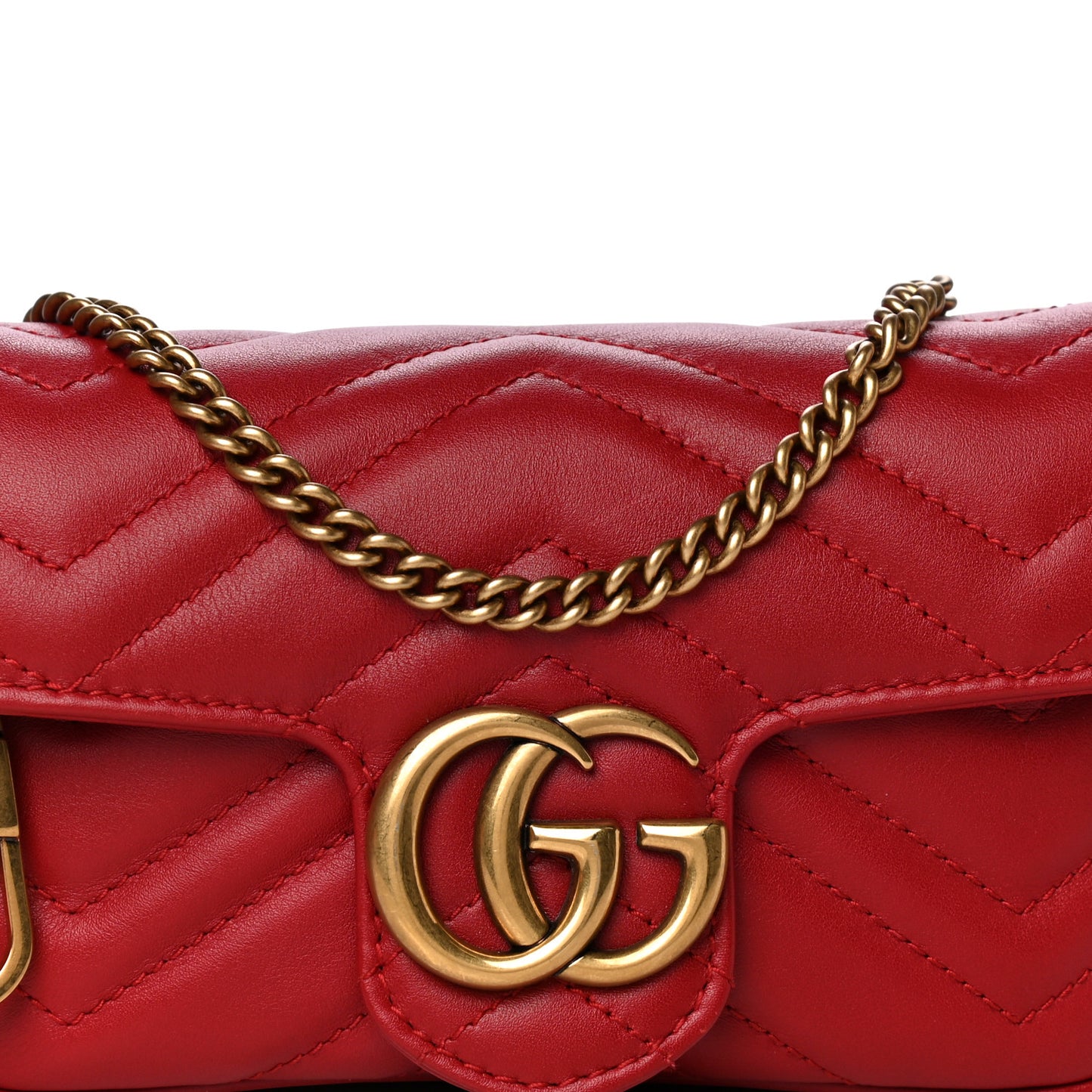 Calfskin Matelasse Super Mini GG Marmont Shoulder Bag Hibiscus Red