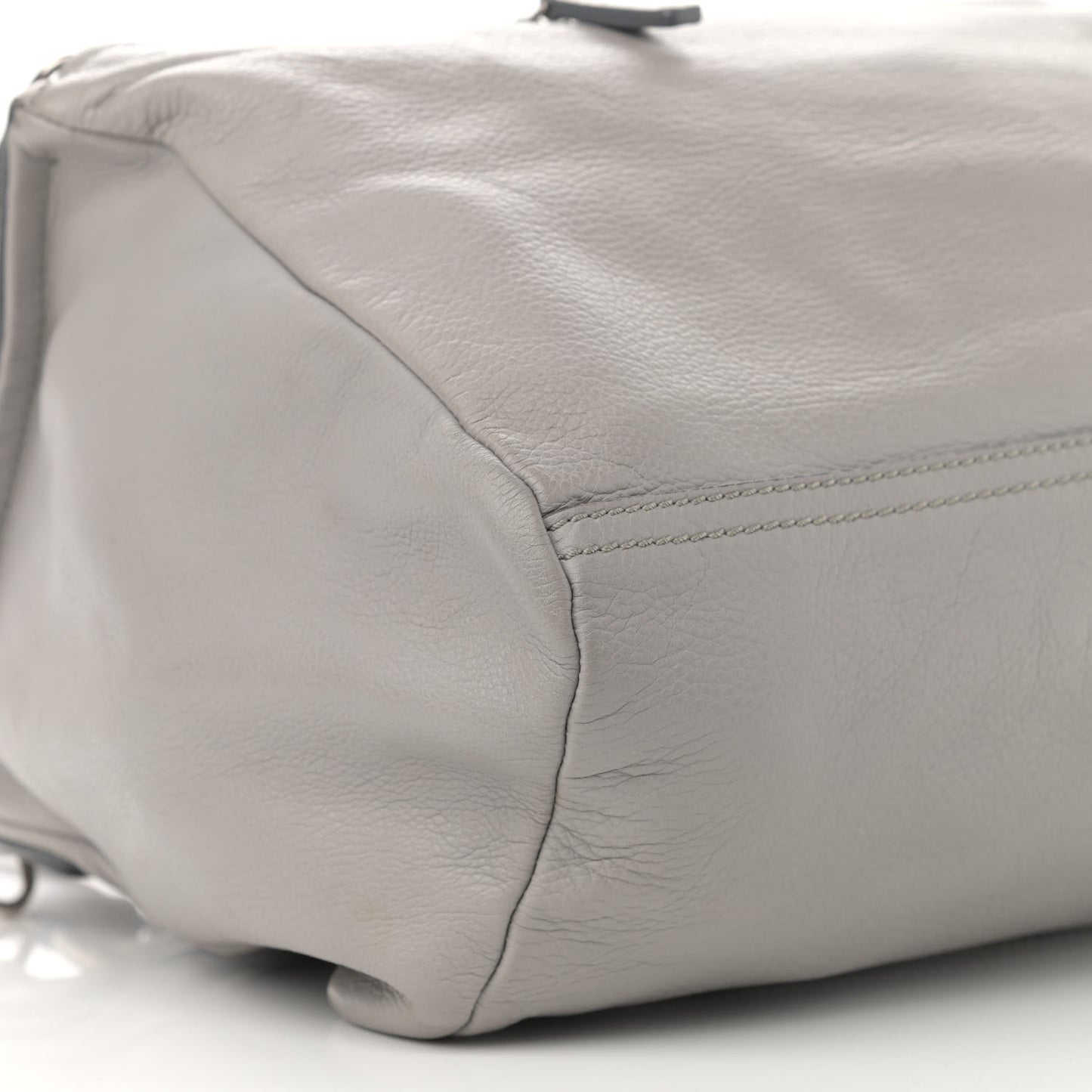 Calfskin Medium Bolt Stud Pandora Pearl Grey